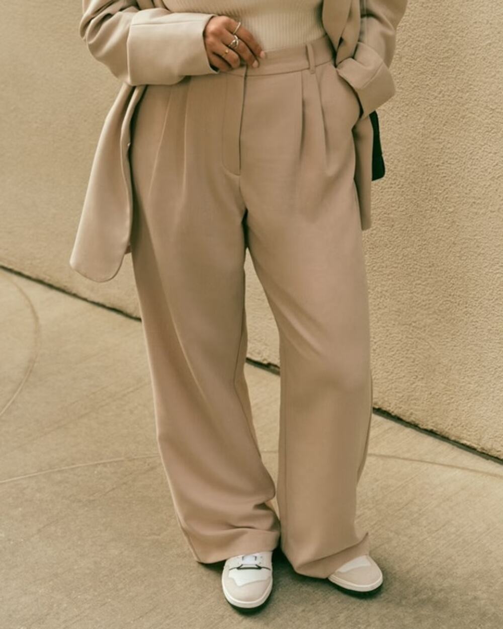 Abercrombie & Fitch Tailored Cuffed Wide Leg Pants Taupe Sz Medium Office